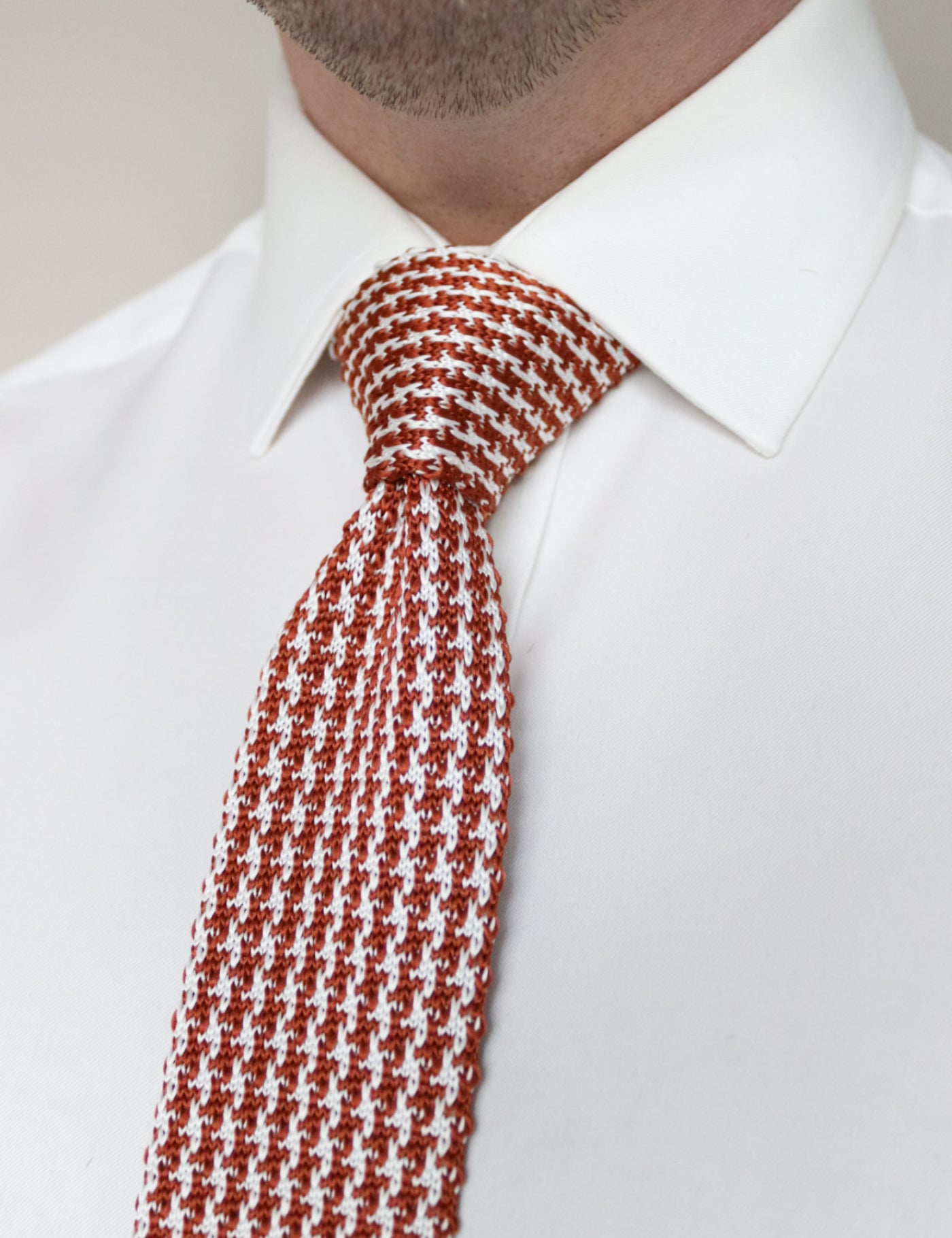 Houndstooth Design Knitted Tie With Diamond End - Rust Orange