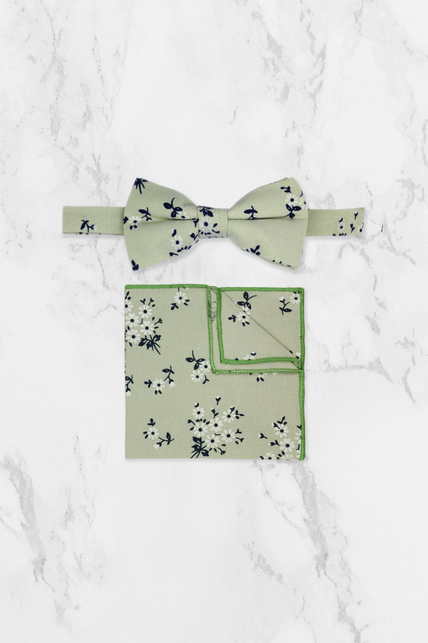 100% Cotton Floral Print Bow Tie - Green & Navy